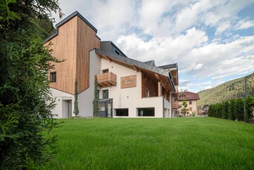Pellizzano Apartamento | El Giof Alpine Home