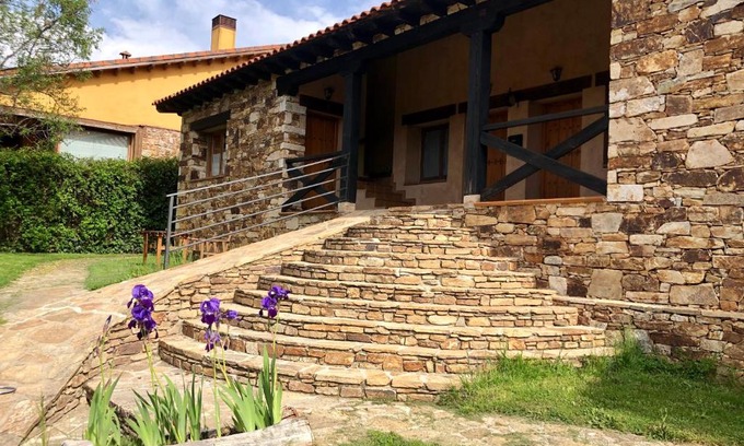 Montejo de la Sierra Apartamento | El Hayuco de Montejo