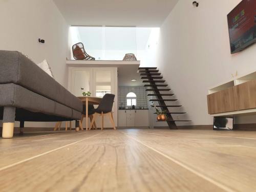 Urbanización Puerto de Estepona Apartamento | El Lugar De La Luz