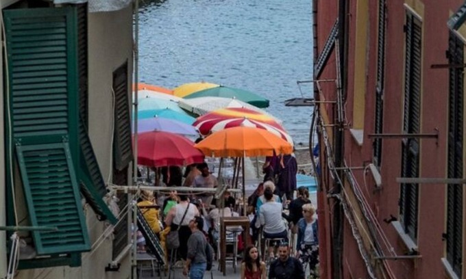 Vernazza Apartamento | El Nin Apartment with Terrace