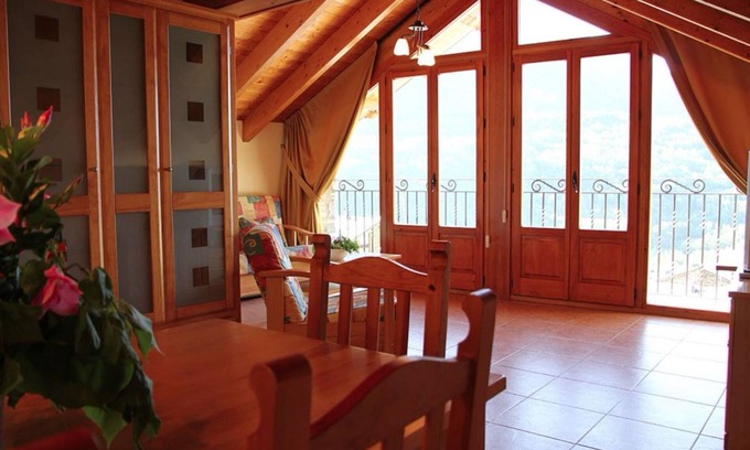 Sahun Apartamento | Apartamento en Sahún, a 5 km de Benasque, con espectaculares vistas