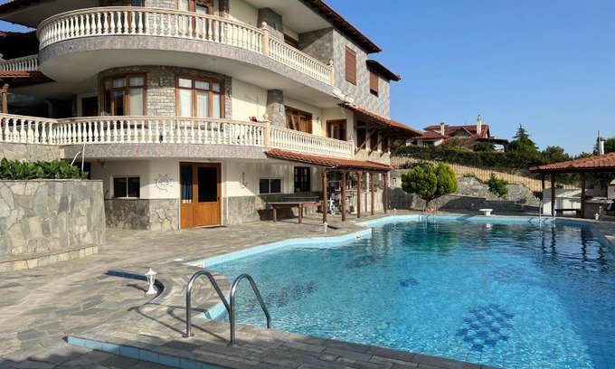 Agia Triada Casa | El Paraiso Premium