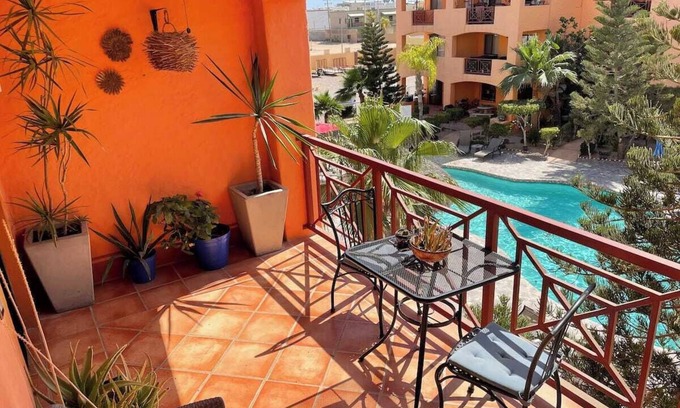 Benito Juárez Complejo | El Pueblo Condominiums by Rocky Host