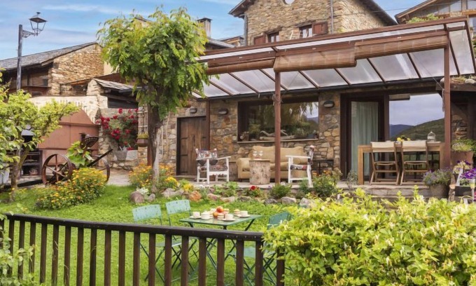 Olopte Casa | El Refugi by Interhome
