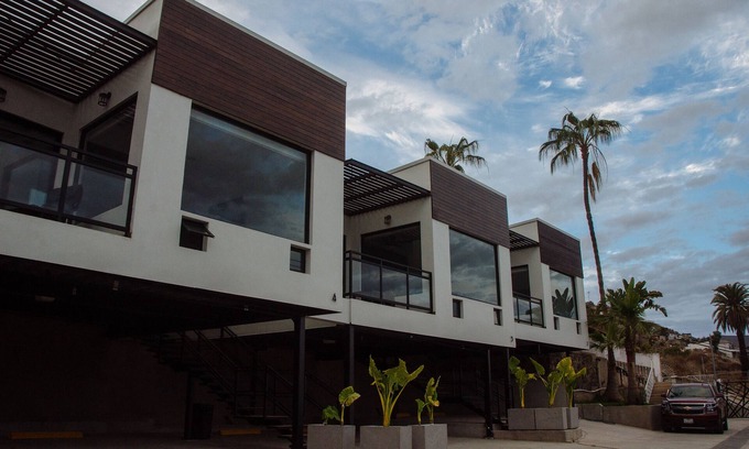 Ensenada Apartamento | El Refugio 3. El mejor lugar en el corazón de Ensenada con una vista panorámica.