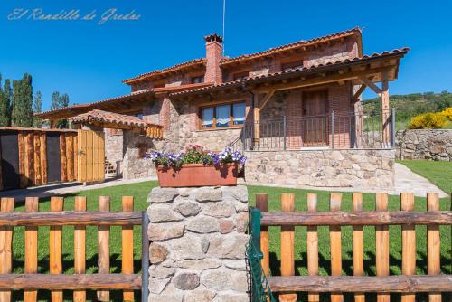 Hoyos del Collado Casa | El Rondillo de Gredos