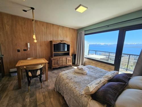 Belgrano Apartamento | El Suizo II con vista al lago y Terraza