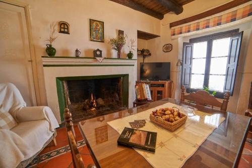 Fuenteheridos Casa | El Tragaluz I