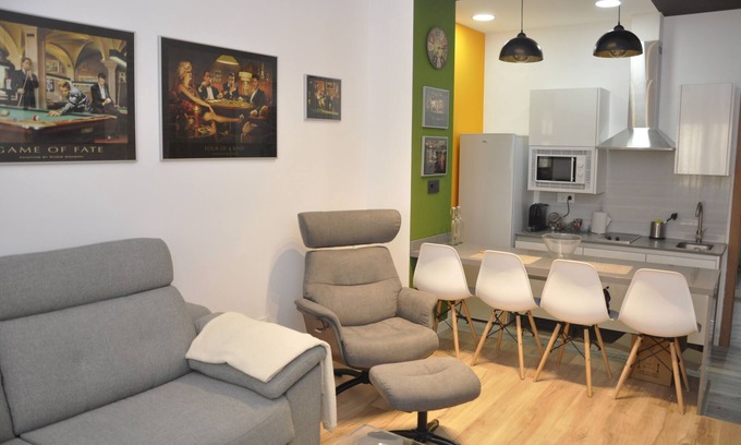 Diputación de Cartagena Casco Casa | Alojamiento vacacional El Vinagrillo, parking incluido gratis
