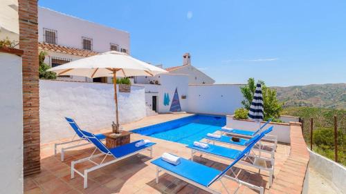 Almachar Casa | El Zorro Almáchar by Ruralidays