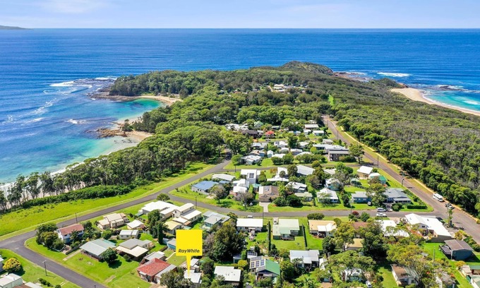 Bendalong Casa | Elanora - original Bendalong beach cottage