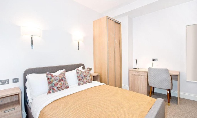 Temple Casa | Eldon Chambers Pod 2 by City Living London