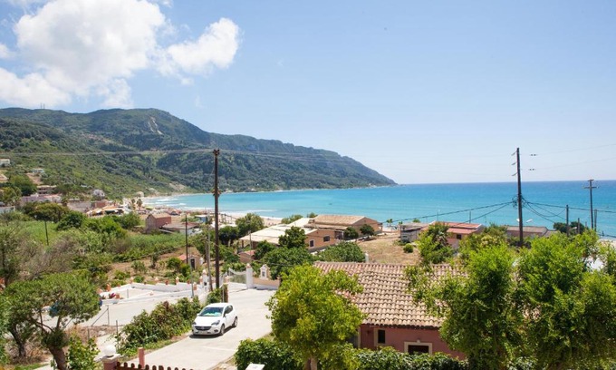 Agios Georgios Pagon Apartamento | Eleana apartments and studios