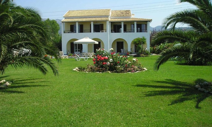 Acharavi Apartamento | Eleftheria Studios and Apartments