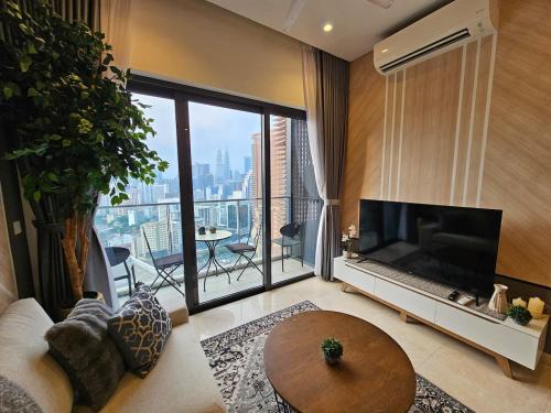 Pudu Apartamento | Elegance 1BR Suite KLCC view with Gorgeous Pool