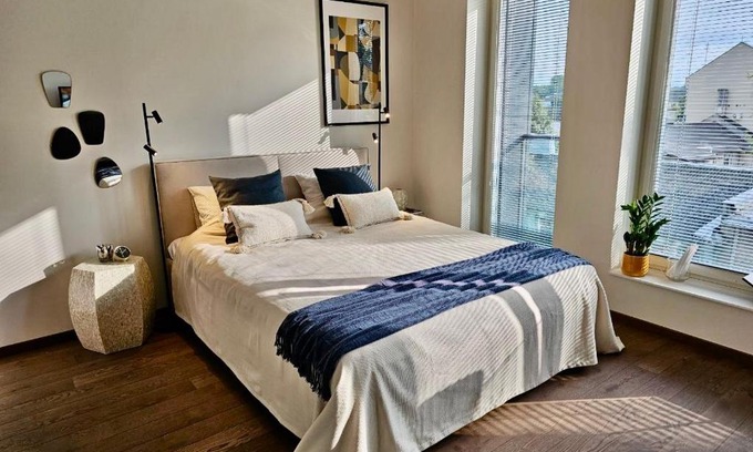 Kesklinn Apartamento | Elegance Apartment - City Centre Free Parking