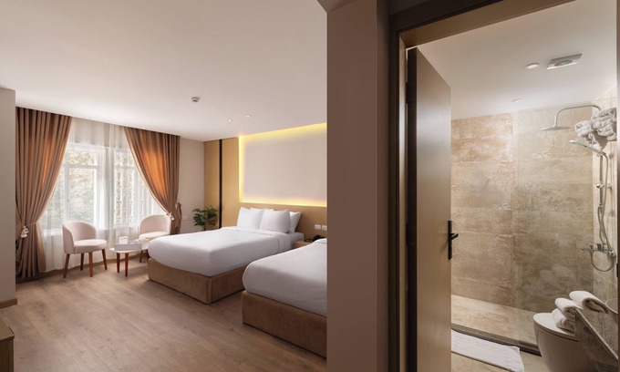 Garden City Hotel | Elegance Grand City Hotel