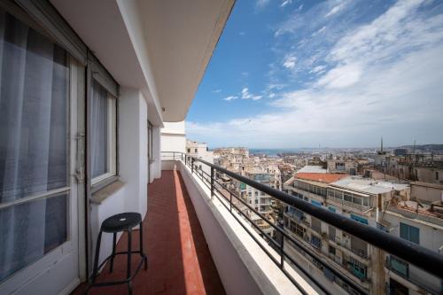 Algiers Apartamento | Elegance in Télemly, View of Algiers Bay