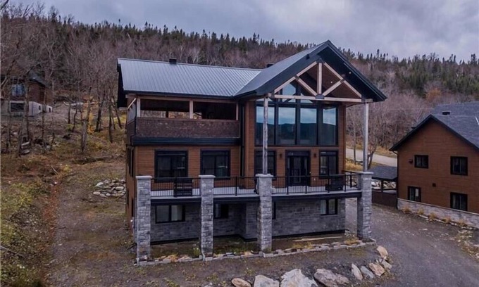 Saint-Philemon Chalet De Esquí | Elegance | Luxe des montagnes avec Spa