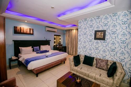Somolu Hotel | Elegance Suites Hotels