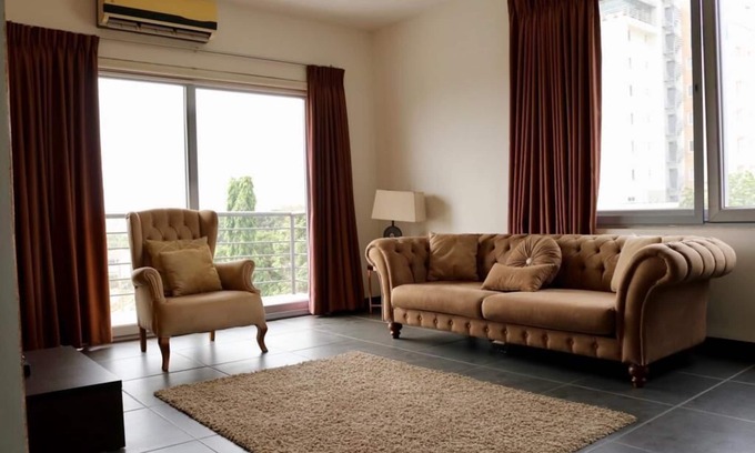 North Ridge Apartamento | Elegante apartamento de 1 dormitorio en Osu-Royal Delight