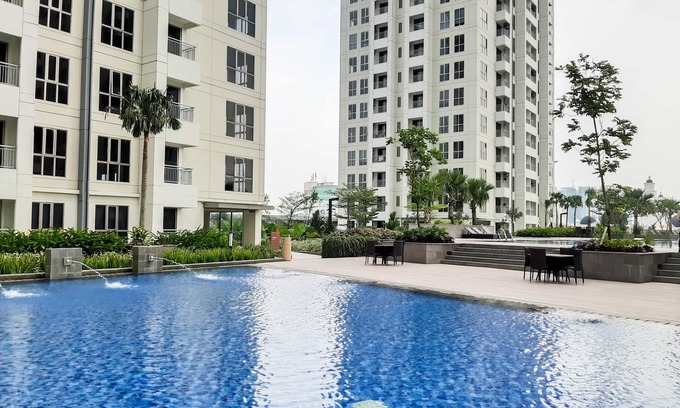 Tangerang Apartamento | Elegant 2BR Apartment at M-Town Signature near Shopping Mall