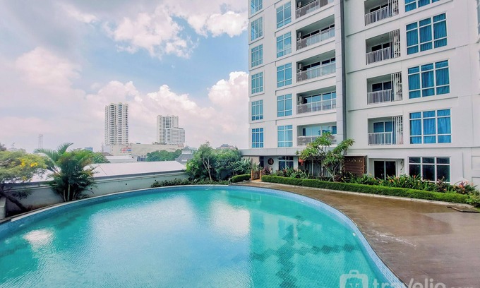 Kesawan Apartamento | Elegant 2BR Apartment at The Reiz Condominium Medan