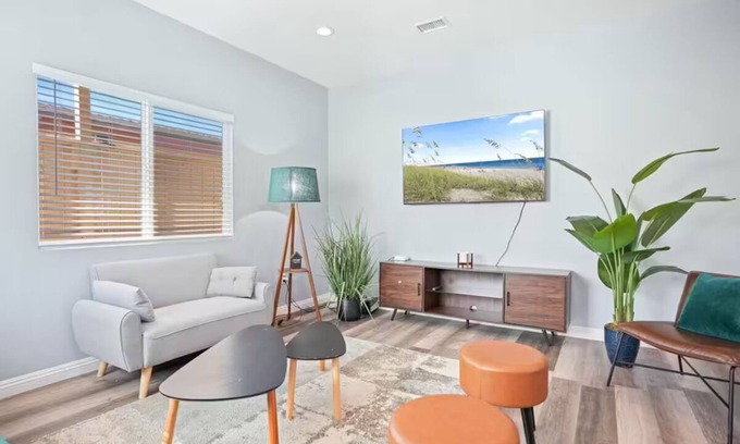 Westminster Casa | Elegant 3BR/2BA Remodeled Oasis Near Disneyland