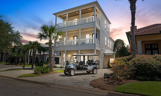 Emerald Waters Village Casa | Elegant 6BR Beach Home | Heated Pool, Game Room & Steps to Emerald Coast