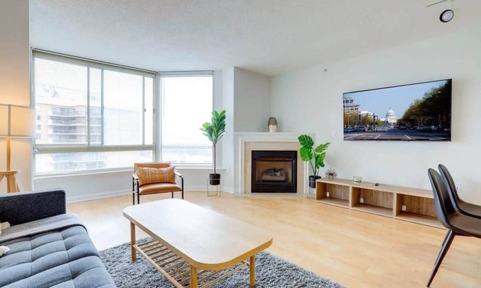 Ballston Apartamento | Elegant and Charming Condo at Ballston with Pool
