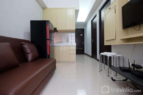 Bogor Selatan Apartamento | Elegant and Comfort 2BR at Royal Heights Apartment By Travelio