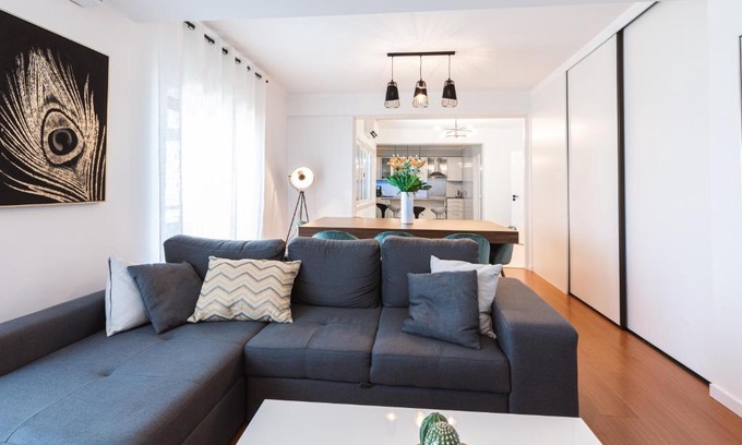 Fatima Apartamento | Elegant and spacious 3 bedroom 3 bath apartment 10 mins to the Sanctury!!