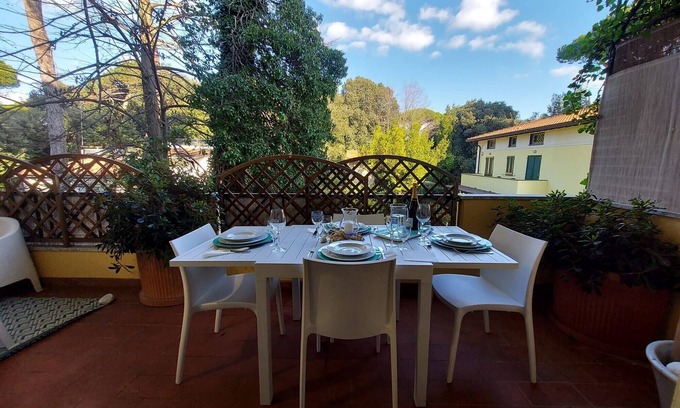 Cinquale Apartamento | ELEGANT APARTMENT 150 METERS FROM THE SEA CINQUALE - FORTE DEI MARMI - VERSILIA