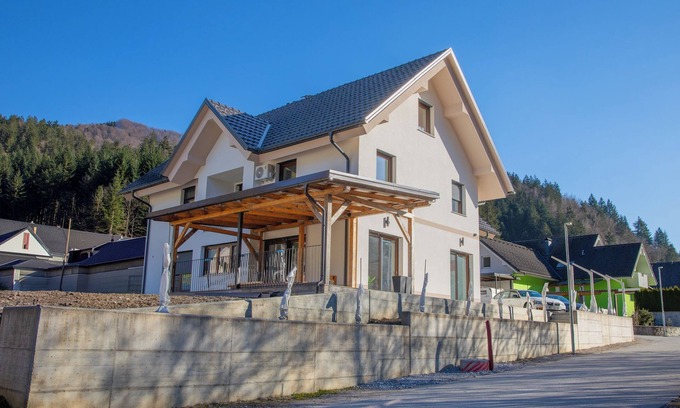 Skofja Loka Apartamento | Elegant Apartment Hrastnica 3