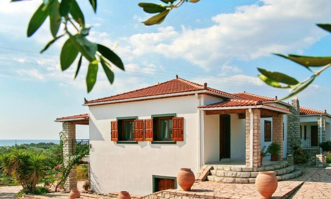 Skafidia Apartamento | Elegant Apartment in Agios Ilias with Sea View