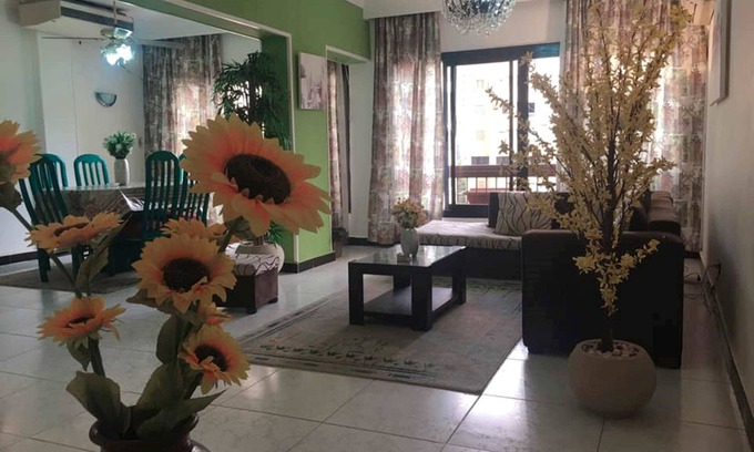 Nasr City Apartamento | Apto elegante. cercano City Stars Mall