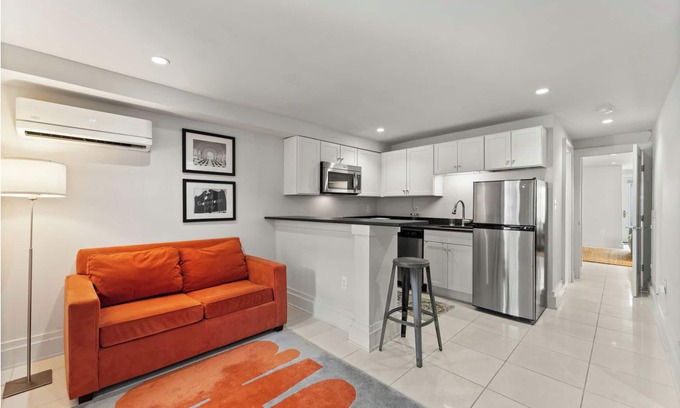 Barney Circle Apartamento | Nuevo y elegante apartamento en Capitol Hill / A una cuadra del metro