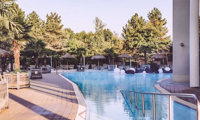 Aurolzmunster Apartamento | Elegant Castle Escape Near Austria’s Top Thermes