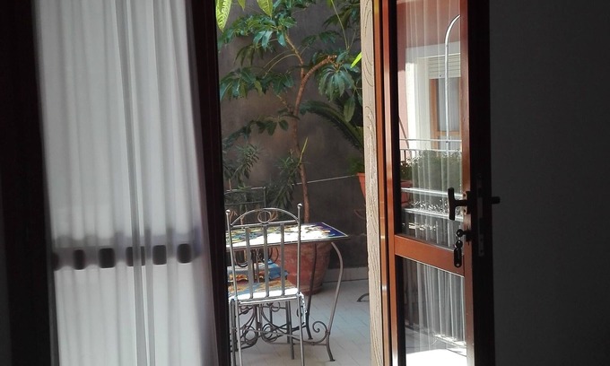 Sciacca Historic Centre Cama Y Desayuno | Suite elegante en el centro de la ciudad