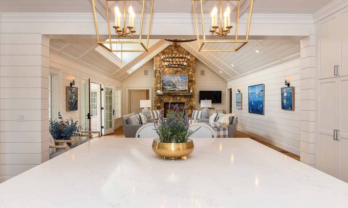 Katama Casa | Elegant Country Estate With Pool In Katama