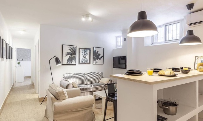 Sur Apartamento | ELEGANTE APARTAMENTO DE DISEÑO! 2 HAB -SEVILLA- WIFI - 5 PAX