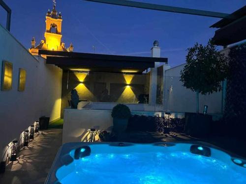 San Lorenzo Apartamento | Elegant Duplex 3 Master Bedrooms and Private