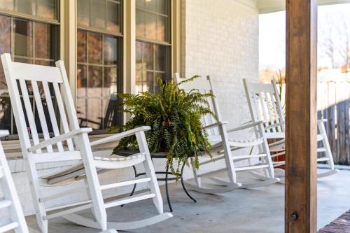 Durham Casa | Elegant Gem*Spacious 5BR*King beds*near Duke