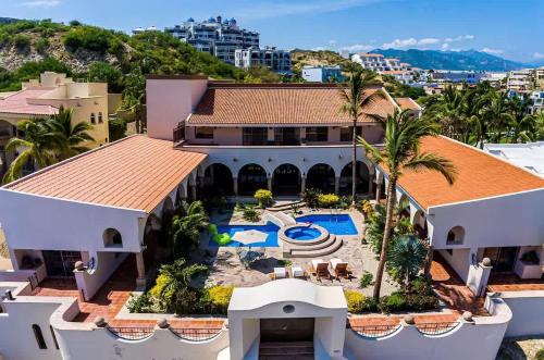Campo de Golf Fonatur Casa | Elegant Hacienda Villa for 20, Ocean Views, Pool