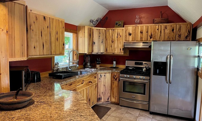 Candler Casa | Elegant Historic Home in Ocala. Close to Lake Weir and the Villages