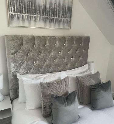 Fenny Stratford Casa | Elegant home for your relaxation