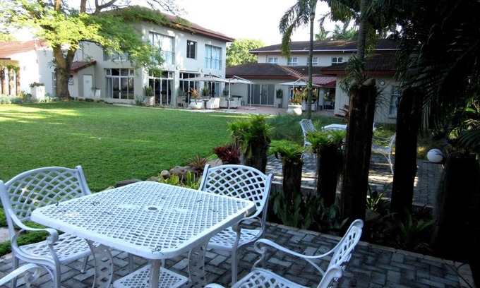 UPhongolo Casa | Elegant Lodge & Conference Center