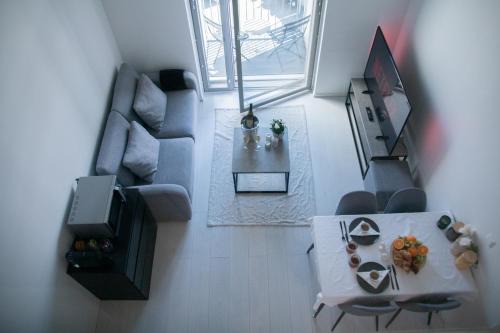 Aviapolis Apartamento | Elegant Penthouse Loft - Near the Airport