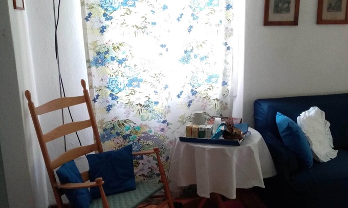 Castello Casa | Elegant private room with lake view balcony
