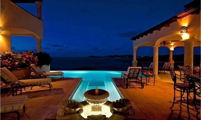 Maho Bay Quarter Villa | Elegante Santuario en un Fascinante Superior Peter Bay Marco